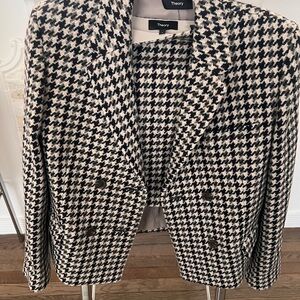 Theory
Tweed Square Double-Breasted Wool Jacket & skirt- Black and white